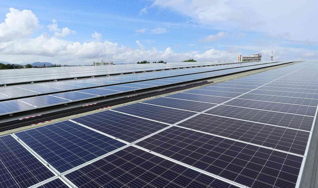 Quais são os maiores empreendimentos que fazem uso da energia solar?