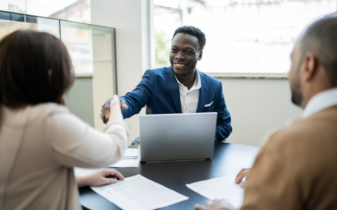 Conheça 7 técnicas de argumentação e como aplicá-las para aumentar suas vendas.