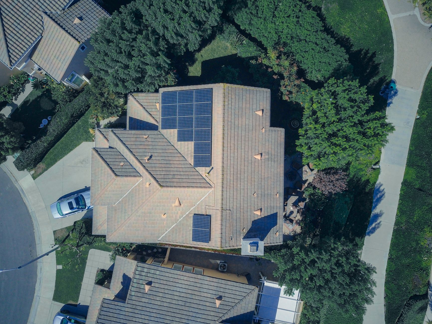 Bateria Solar Residencial: preço, modelos e o que analisar antes de comprar