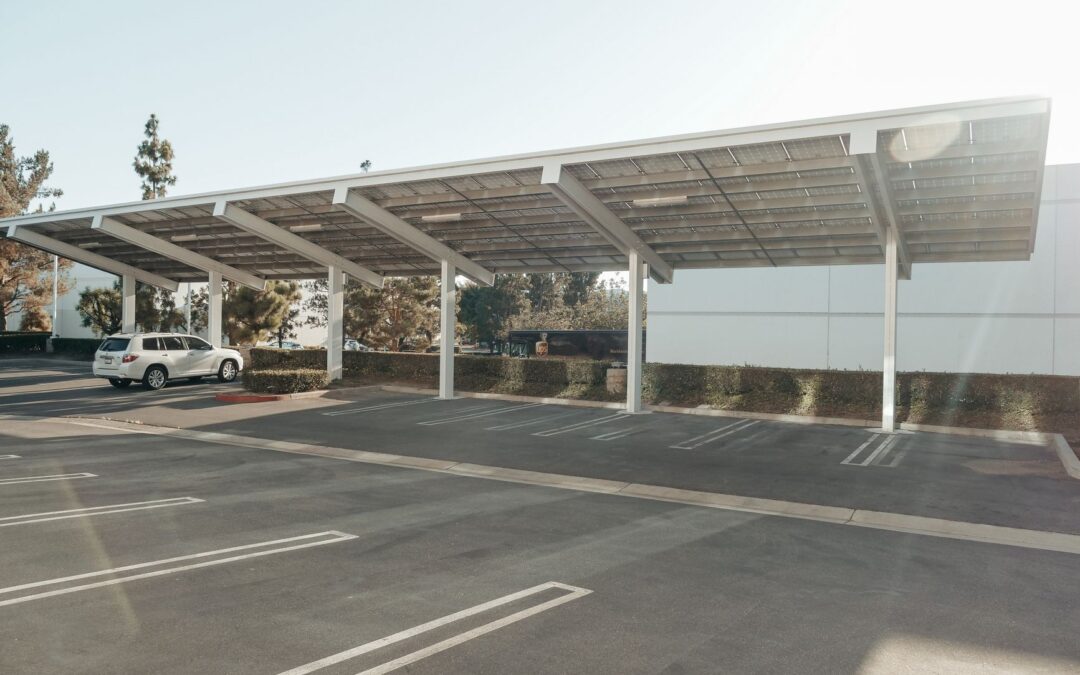 Carport Solar para Recarga de Carro Elétrico: Guia Completo