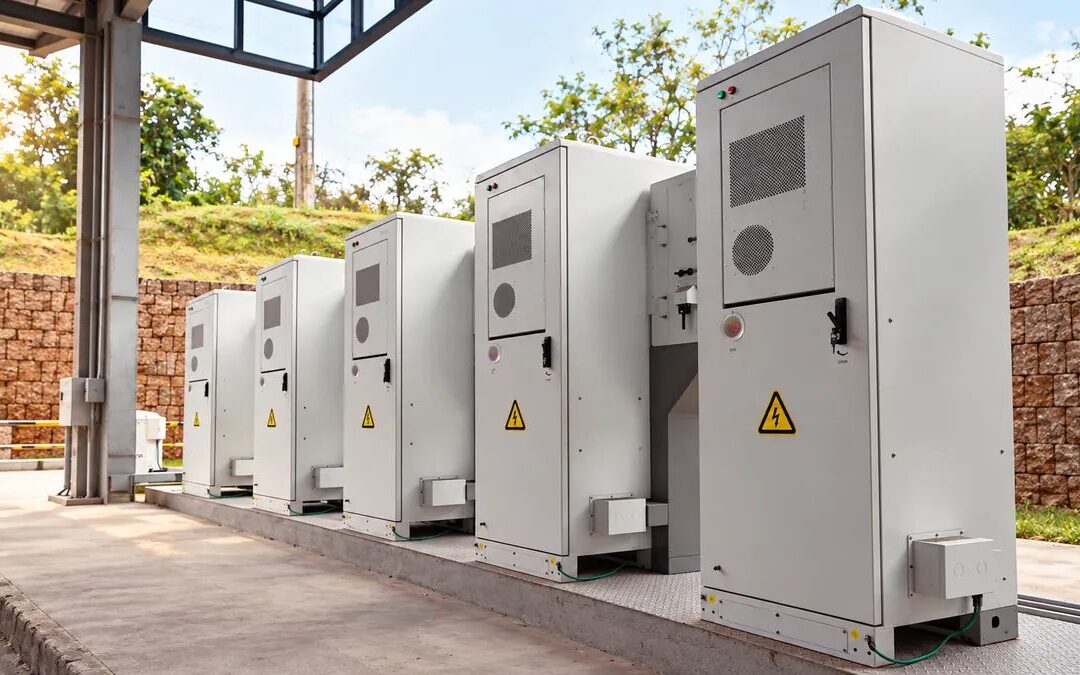Por que o armazenamento de energia deixou de ser tecnologia do futuro no Brasil